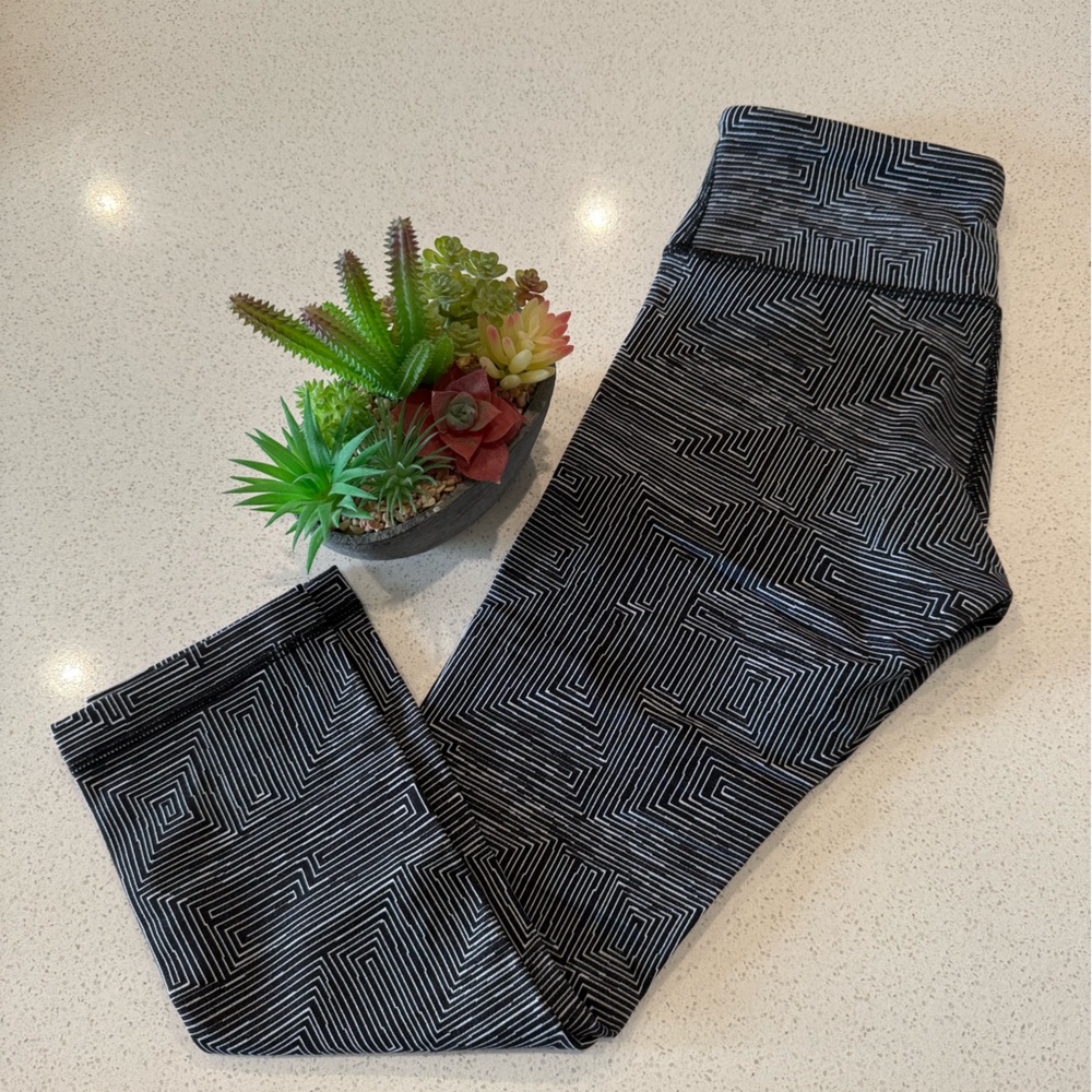 lululemon athletica wunder under slub denim